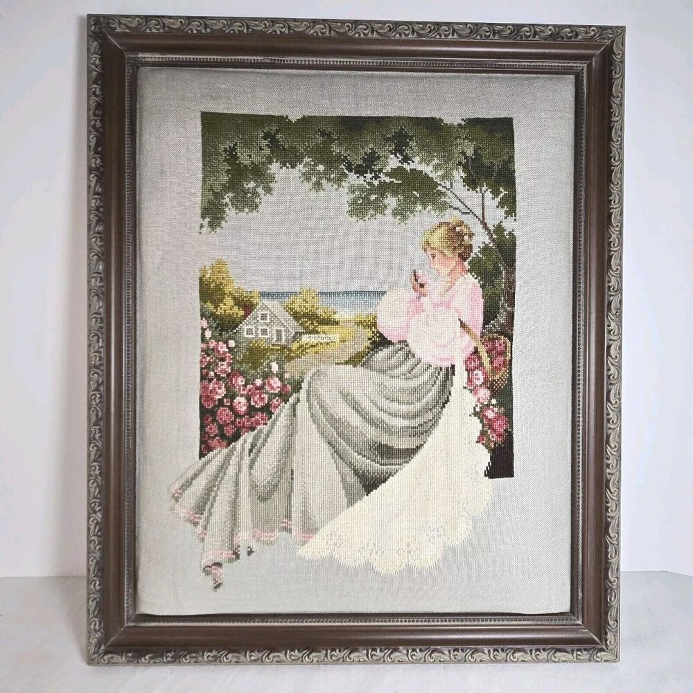 Nantucket Rose Petit Point Beach Lady Embroidery Pillowed Frame 18"x18‎ vtg